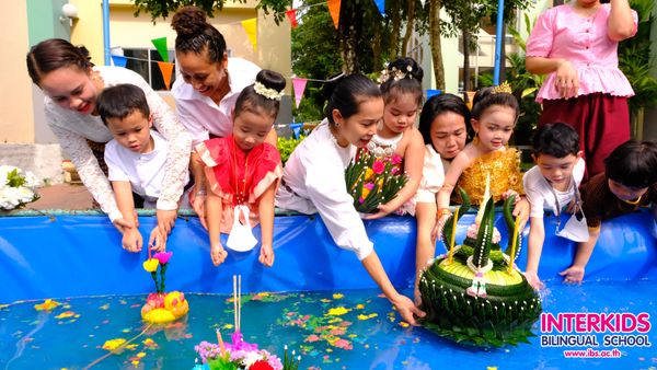 ✨🌕 IBS Nimitmai shines with the joy of Loy Krathong!